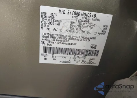 2013 Ford Explorer Limited z USA, uszkodzony, nr VIN 1FM5K8F89DGA64087